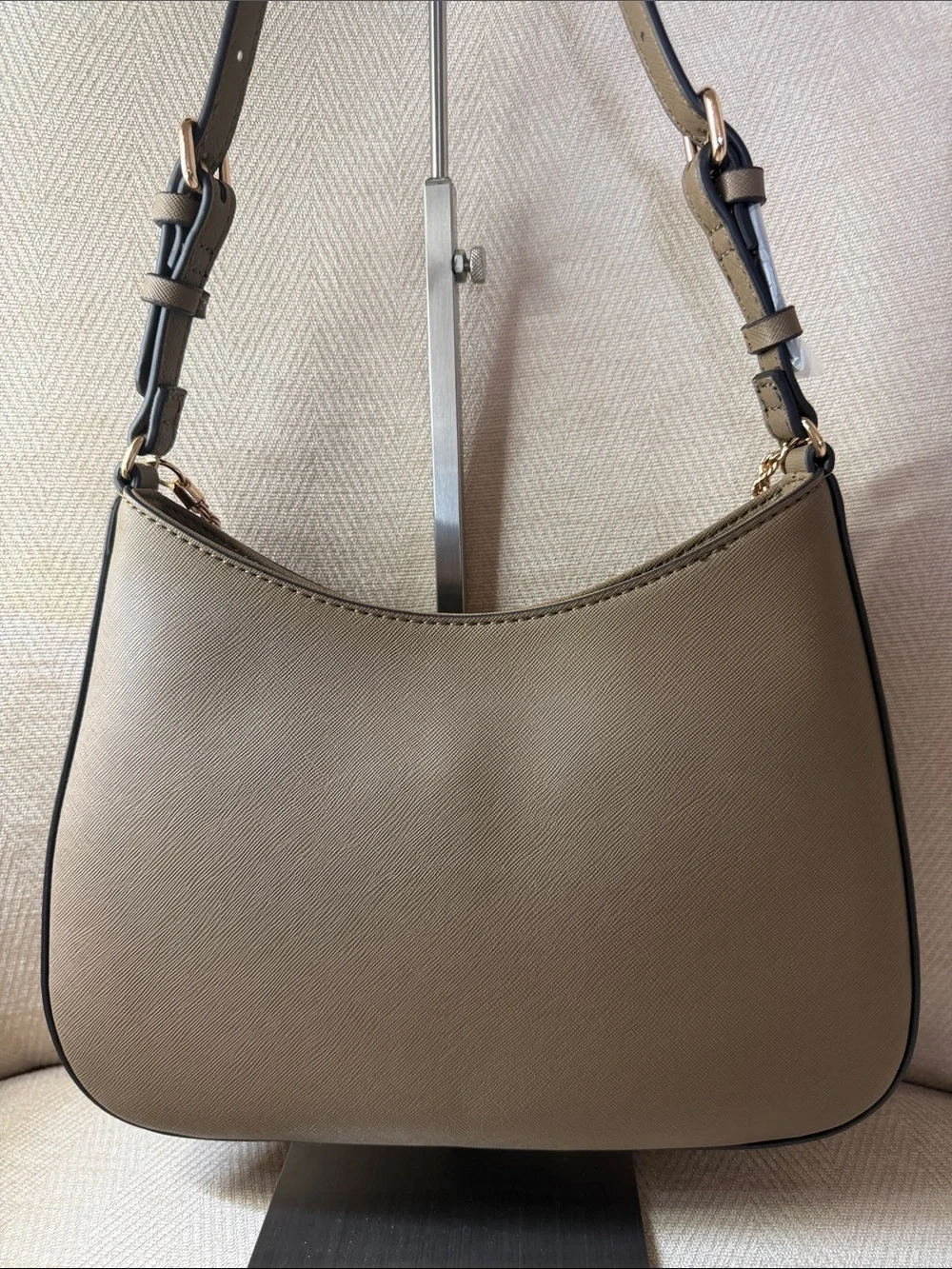 Guess shoulder bag